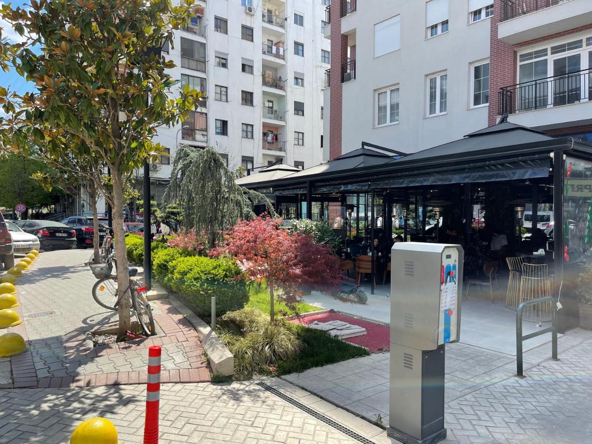 Lovely Apartment Tirana Zewnętrze zdjęcie